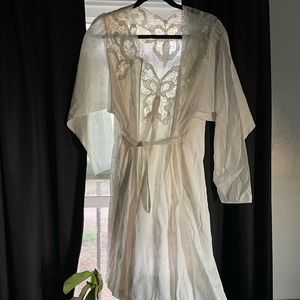 Vintage Wedding Lingerie Nightgown and Robe set